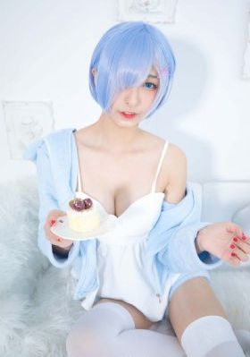 秋霞777_剧情片神马在线观看